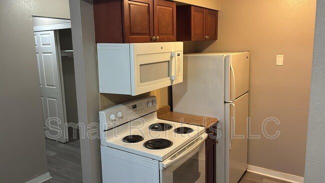 Building Photo - 3021 Pestalozzi St