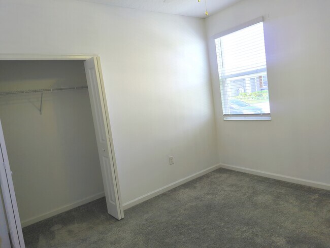 Building Photo - 4426 Blackbird St