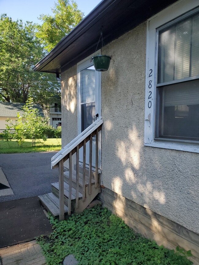 Building Photo - 2820 Stinson Blvd NE