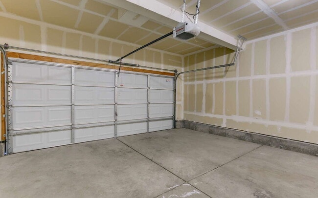 Building Photo - 3832 Sierra Glen Pl