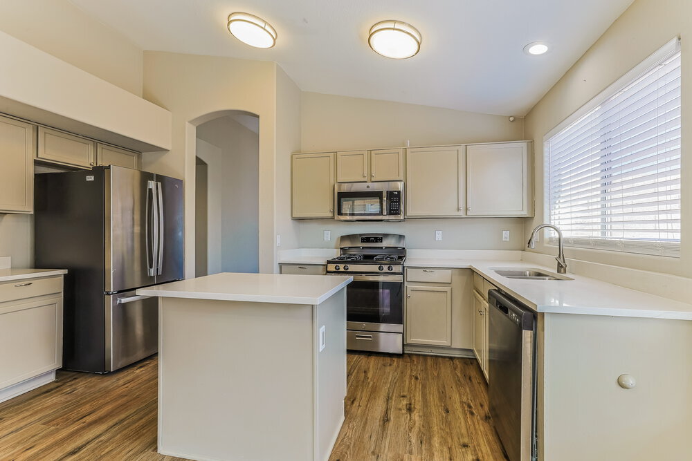 Building Photo - 3951 E Kroll Ct