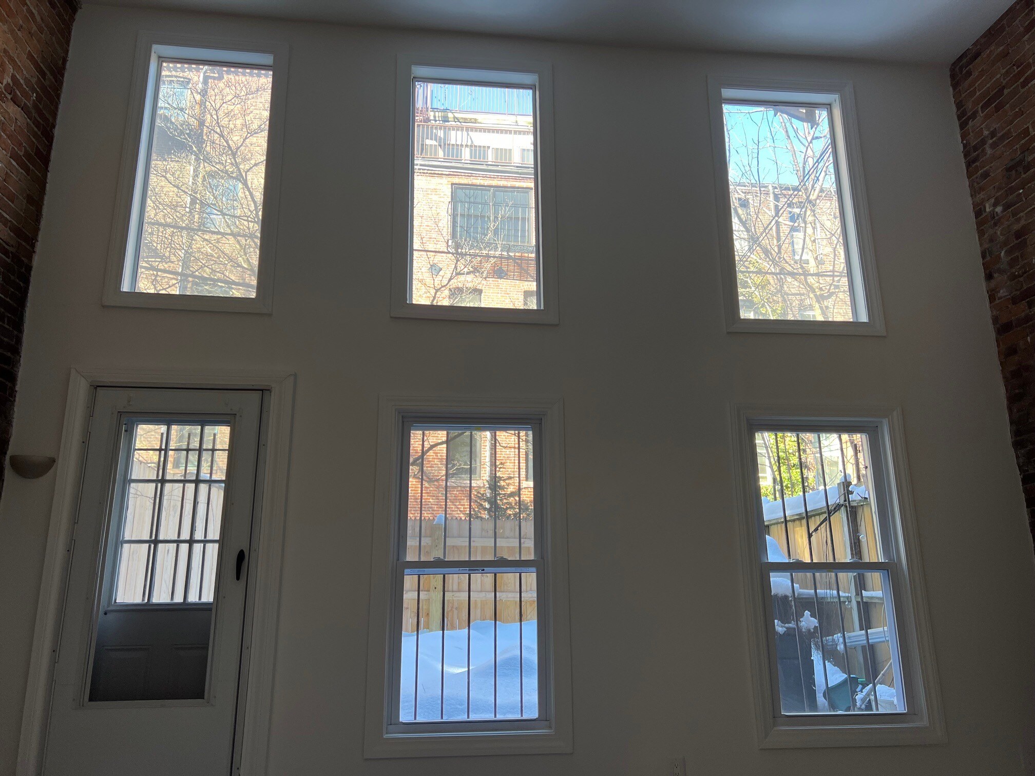 Living Room - 85 Appleton St