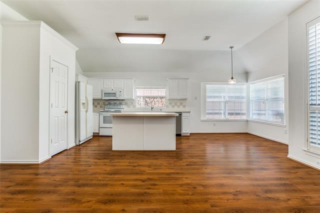 Building Photo - 4805 Bear Run Dr