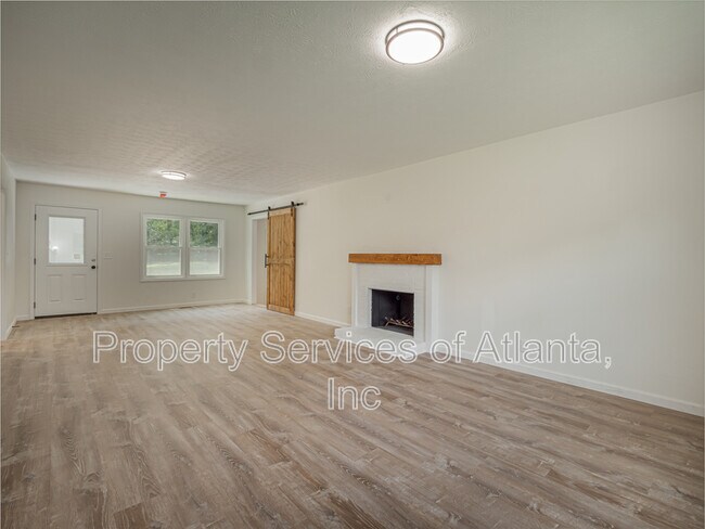 Building Photo - 4505 Myrtle Hill Rd NE