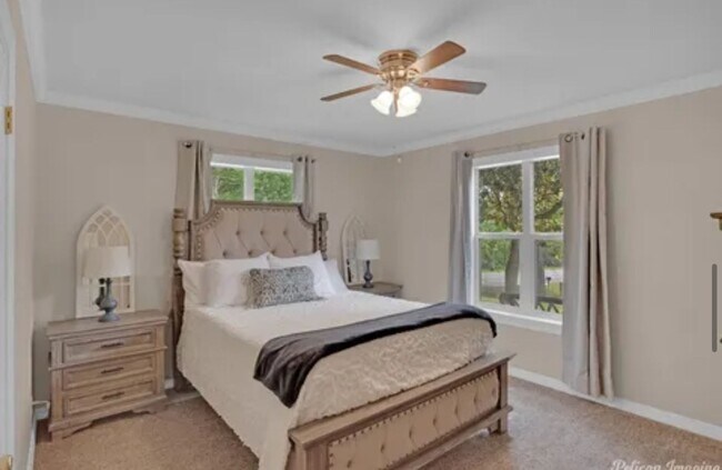 Building Photo - FRESH! Open AND NEAR THE CROSS LAKE BOAT LAUNCH!