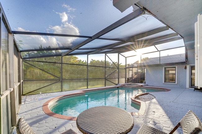 Building Photo - 11508 Clear Creek Pl