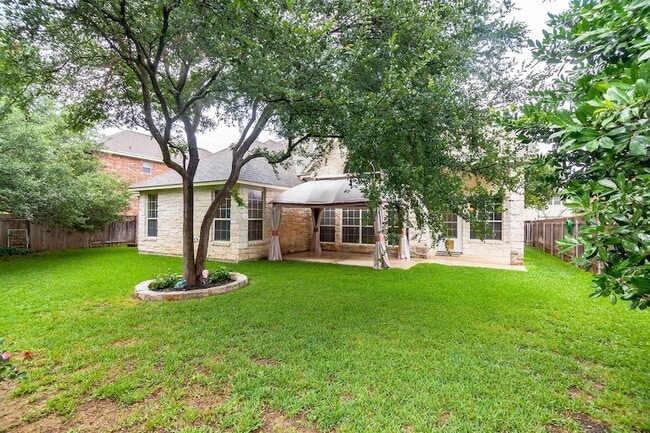 Building Photo - 2412 Arbor Dr