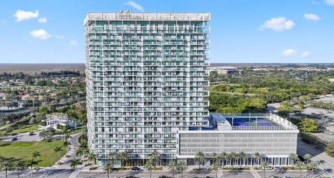 Building Photo - 2000 Metropica Wy
