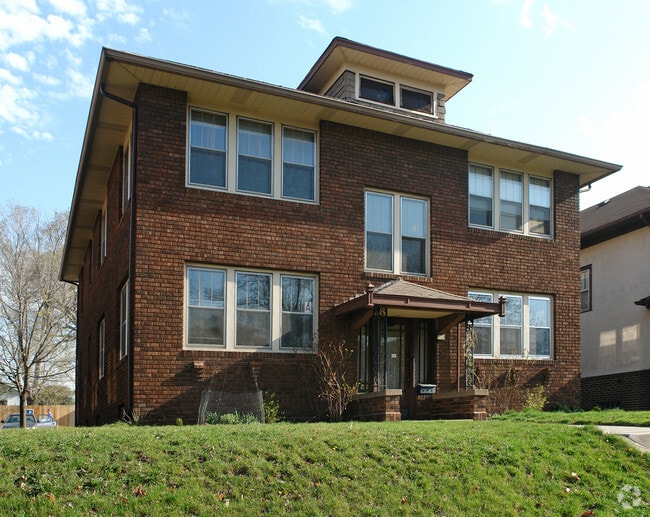 1605 Charles Ave 1605 Charles Ave Saint Paul MN 55104 Apartment Finder