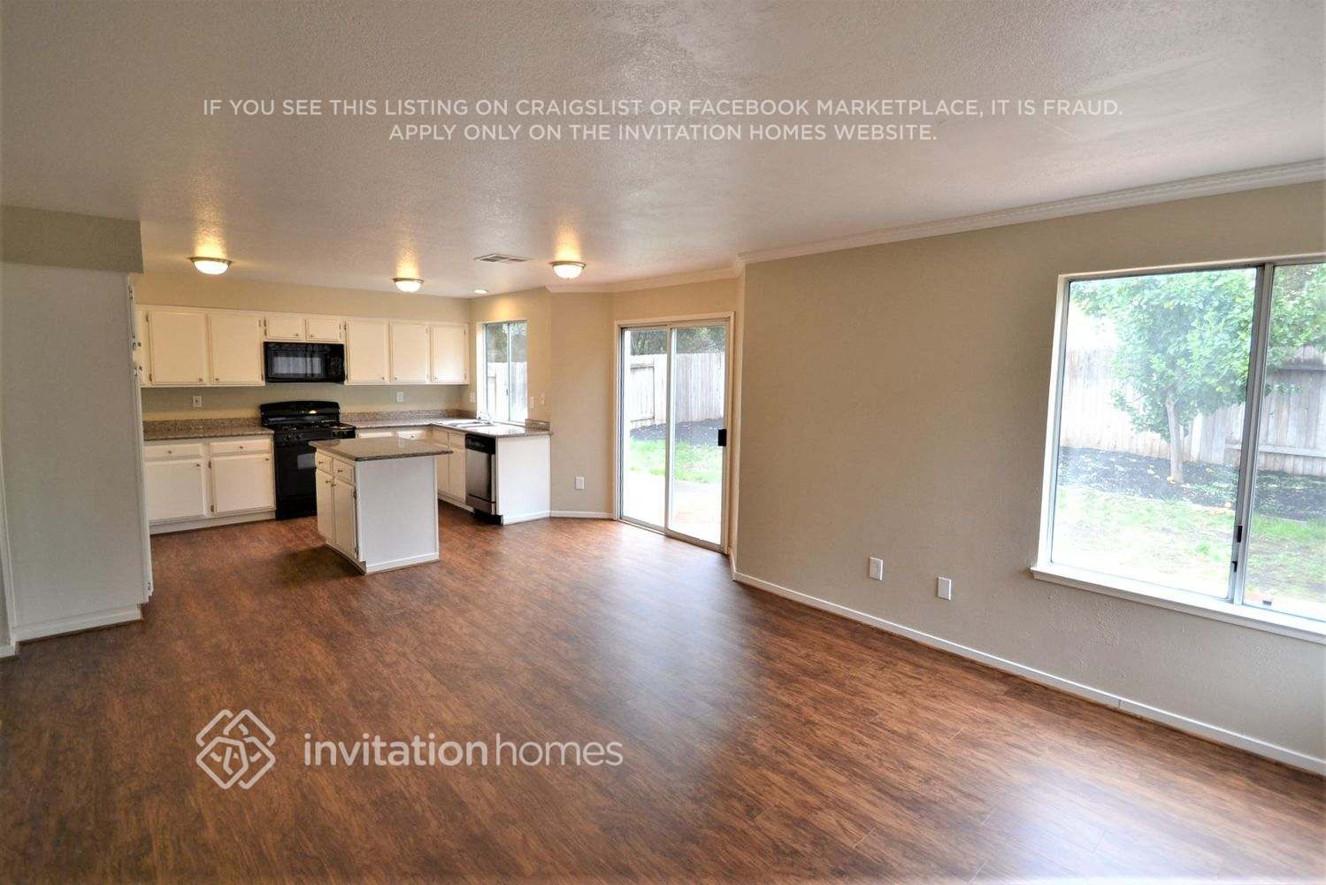 Building Photo - 418 Stoneybrook Ln