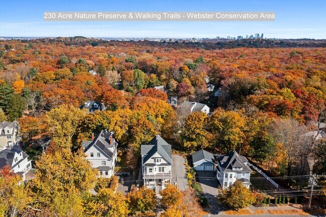 Building Photo - 228 Langley Rd
