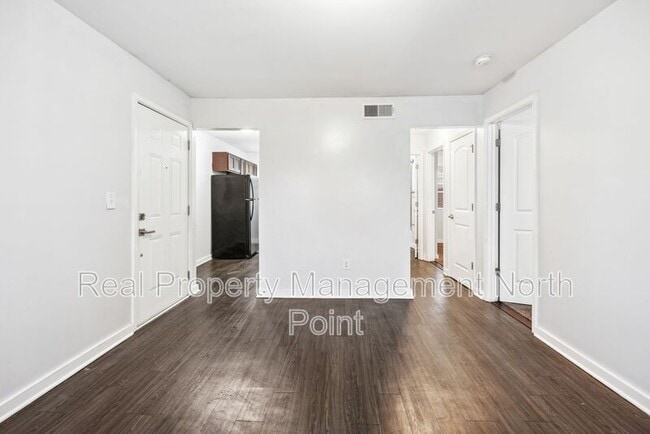 Building Photo - 1097 Westview Dr SW