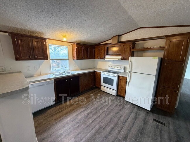 Building Photo - 236 Lark Meadow Dr