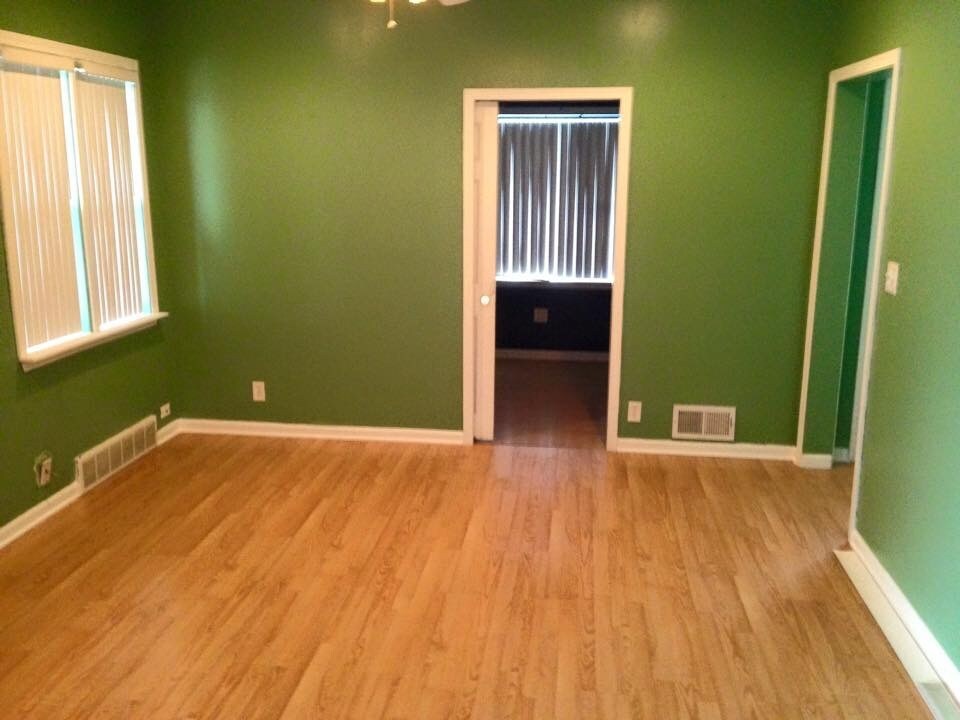 Building Photo - 358 Slade Ave