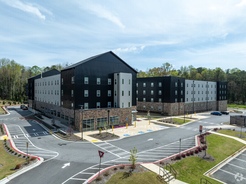 Primary Photo - Intrada Westside Apartments