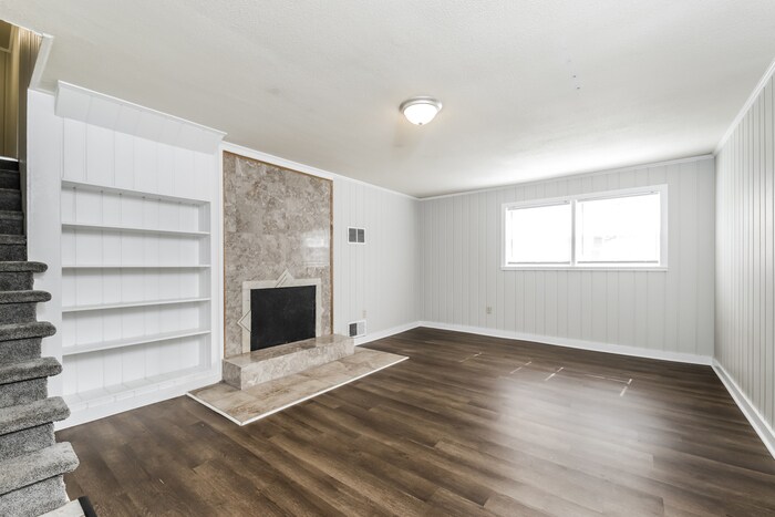 Building Photo - 1538 Abbey Ct SW