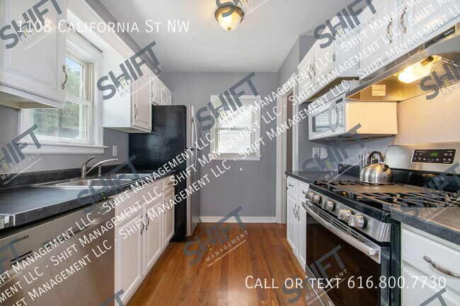 Building Photo - 1108 California St NW