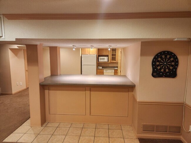 Building Photo - 13500 Sheridan Ave