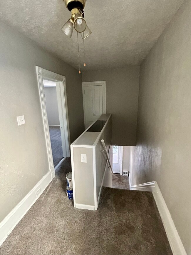 Building Photo - 248 N Central Ave