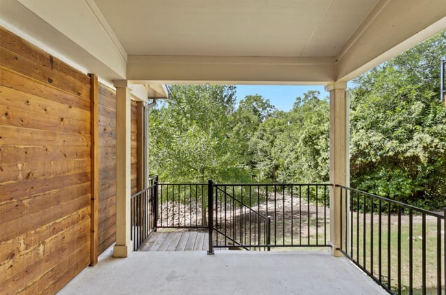 Building Photo - 213 Bridgeford Dr