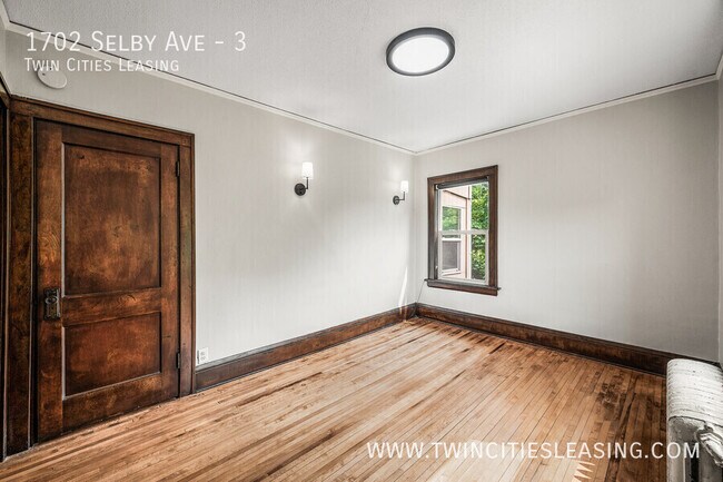 Building Photo - 1702 Selby Ave