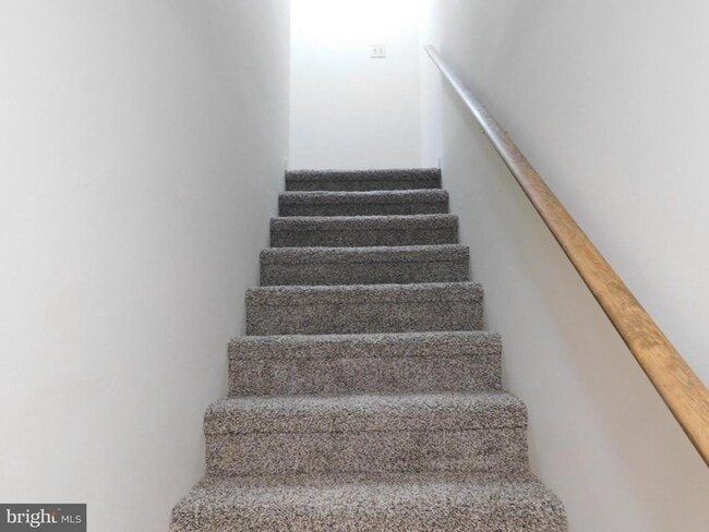 Building Photo - 106 Astoria Ct