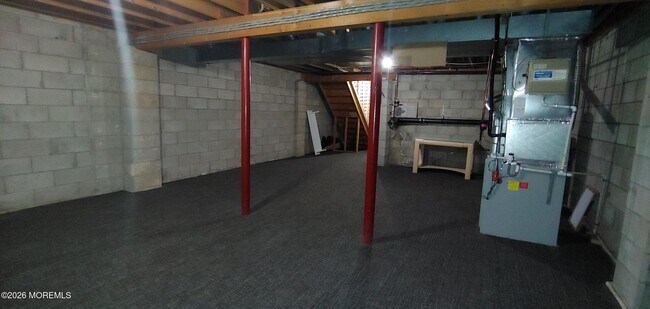 Building Photo - 161 Penn Ct