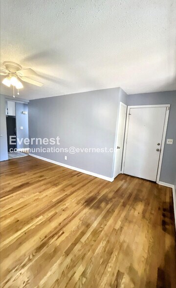 Building Photo - 18 Inglenook Dr