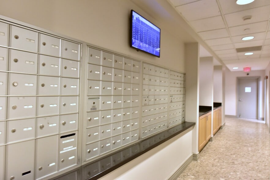 Mail room - 880 N Pollard St