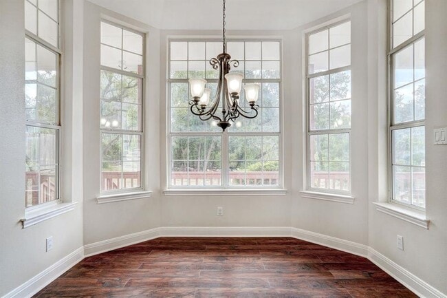 Building Photo - 6526 Lost Horizon Dr