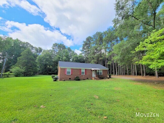 Building Photo - 747 Hall Spencer Rd