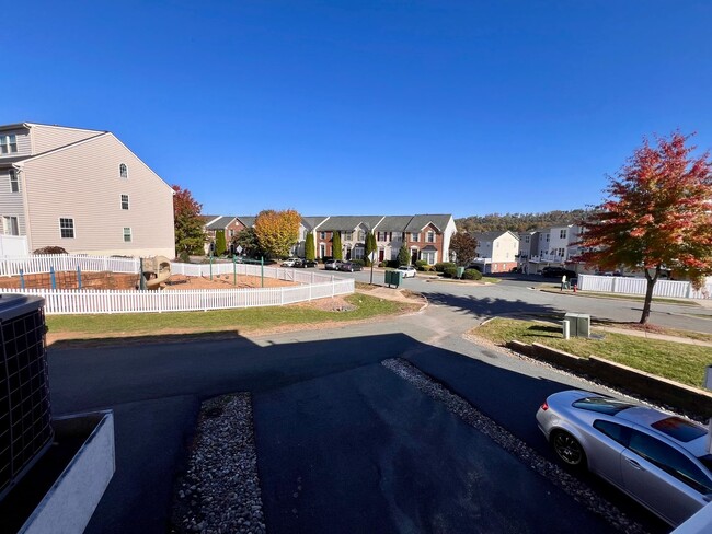 Building Photo - 357 Rolkin Rd