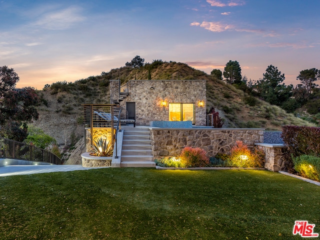 Building Photo - 6201 Rodgerton Dr