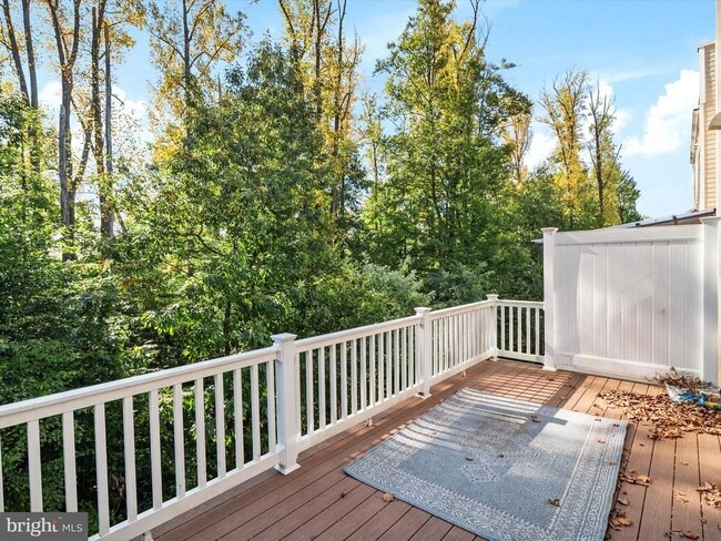 Building Photo - 1221 Orchid Rd