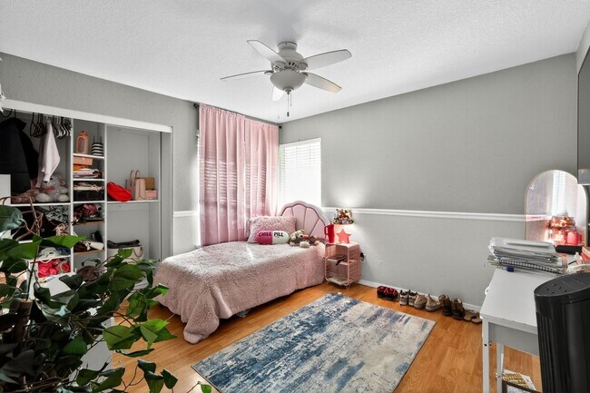 Building Photo - Beautifully Updated Home on Prime Corner Lot | Upgrades in Progress