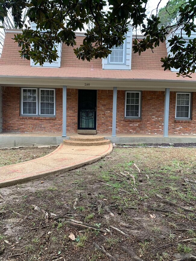 Primary Photo - 2349 Ridgeland St