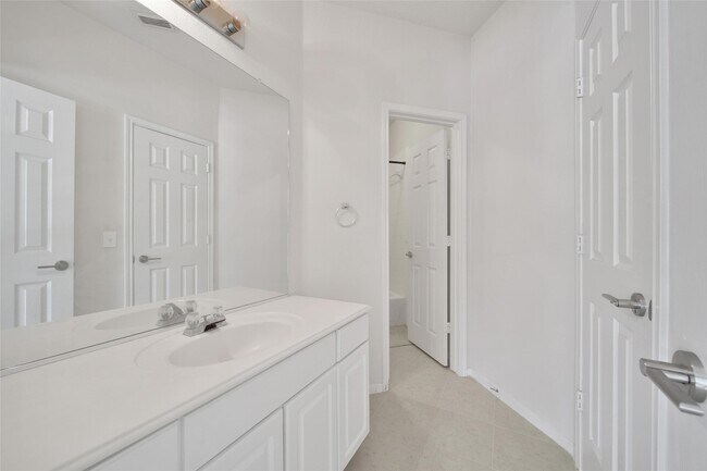 Building Photo - 6215 Jacob Canyon Dr