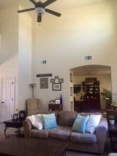 Building Photo - Sandstone Ranch Estates Refrig A/C 4 bed, 3 bath Home with Many Extras!