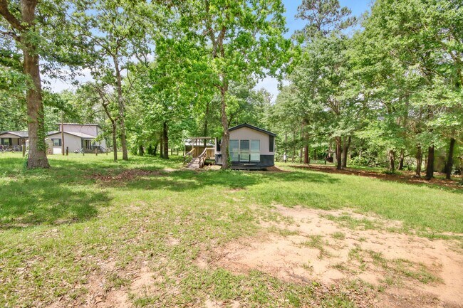 Building Photo - 25494 Deepwood Dr