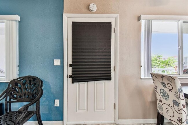 Building Photo - 8080 112th St N