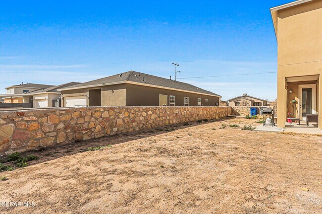 Building Photo - 2020 Tim Foster St