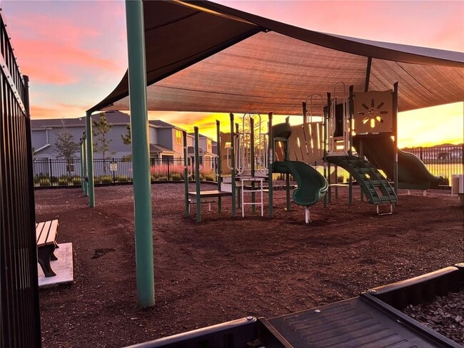 Building Photo - 1471 Woodmont Blvd