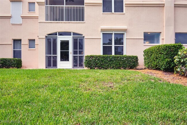 Building Photo - 9100 Southmont Cove