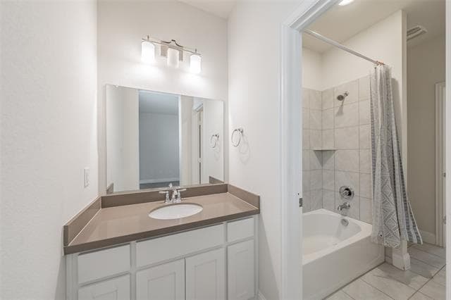 Building Photo - 8075 Sunflower Ln