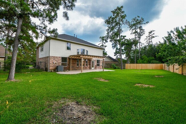 Building Photo - 18 Hadlock Pl