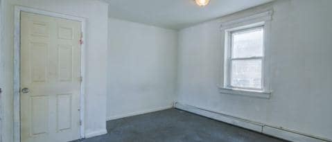 Building Photo - 882 Amboy Ave