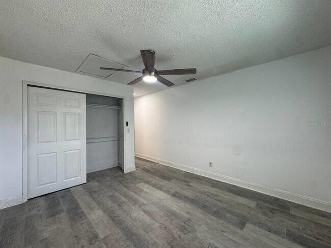 Building Photo - 5102 Lawnton Ct