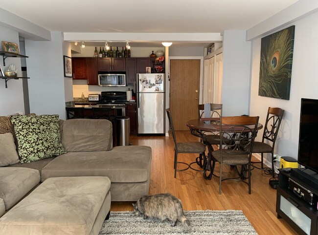 Building Photo - 4180.5 N Marine Dr