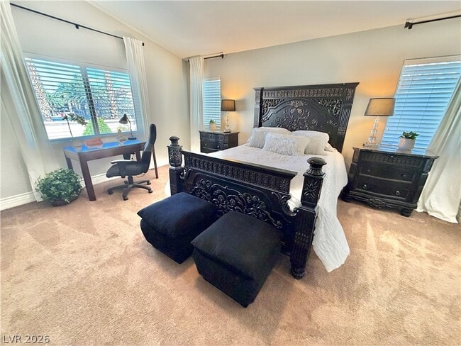 Building Photo - 399 Center Green Dr