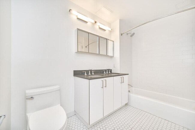 Building Photo - 2 bedroom in NEW YORK NY 10035